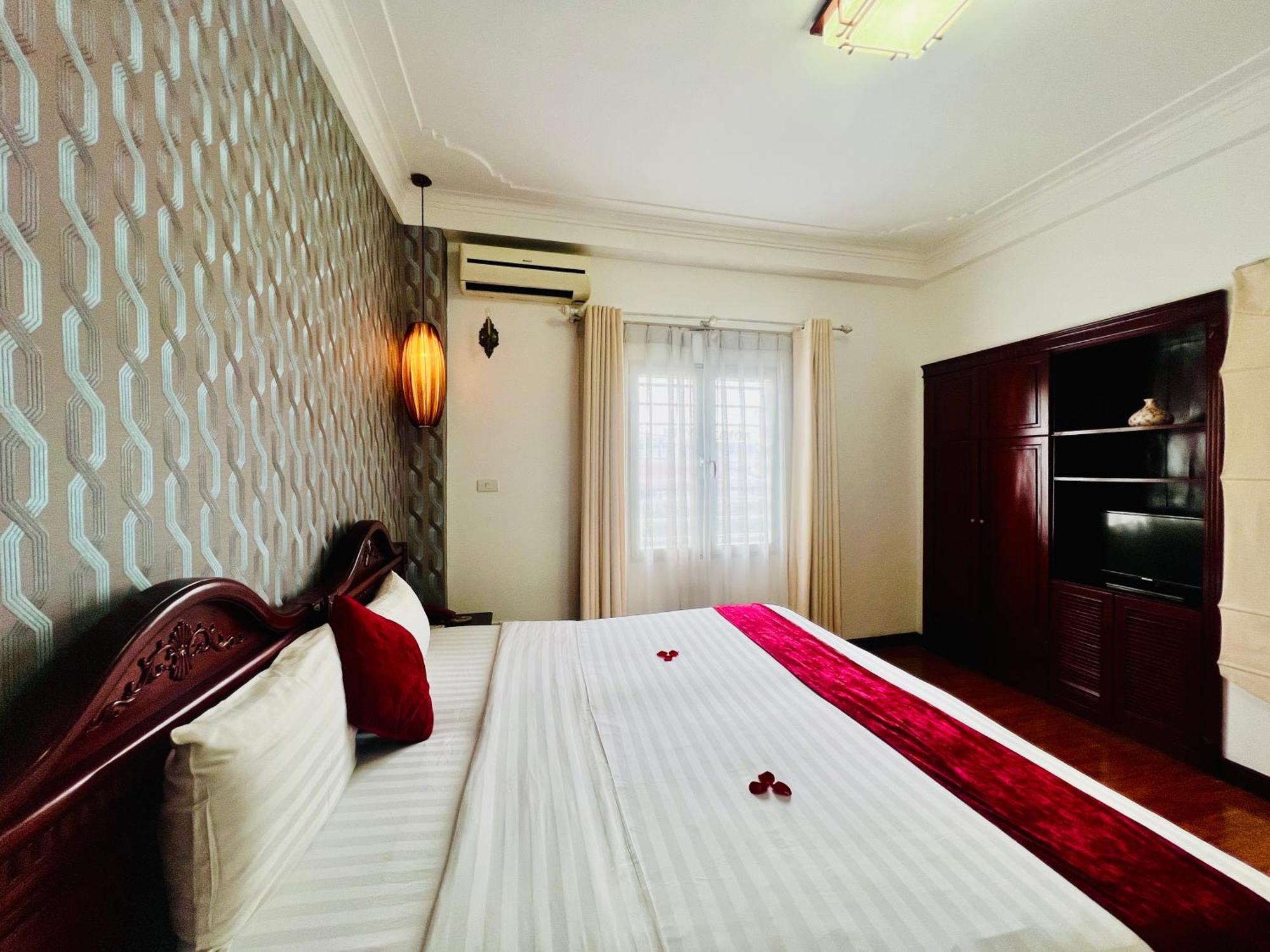 Hanoi Golden Moon Hotel & Travel Zewnętrze zdjęcie