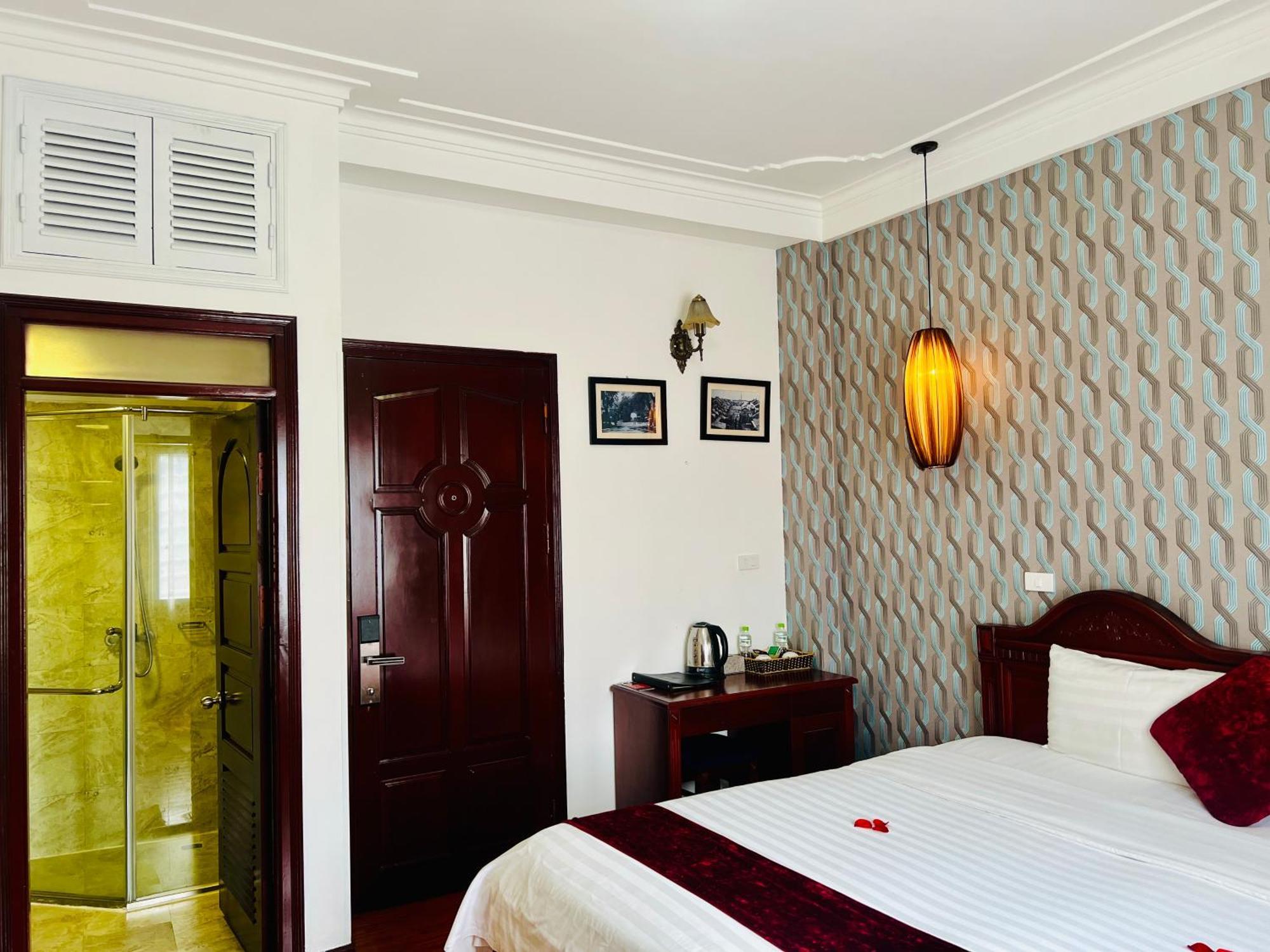 Hanoi Golden Moon Hotel & Travel Zewnętrze zdjęcie