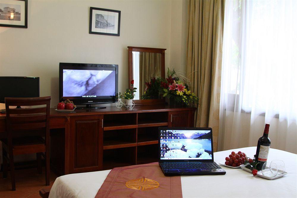 Hanoi Golden Moon Hotel & Travel Zewnętrze zdjęcie